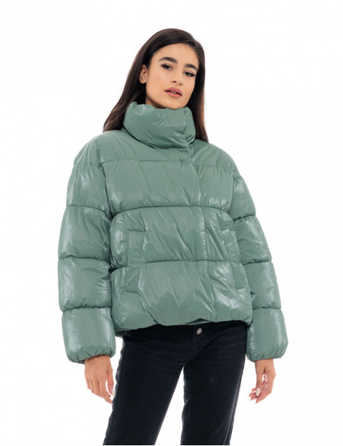Biston fashion γυναικείο κοντό μπουφάν με ψηλό γιακά