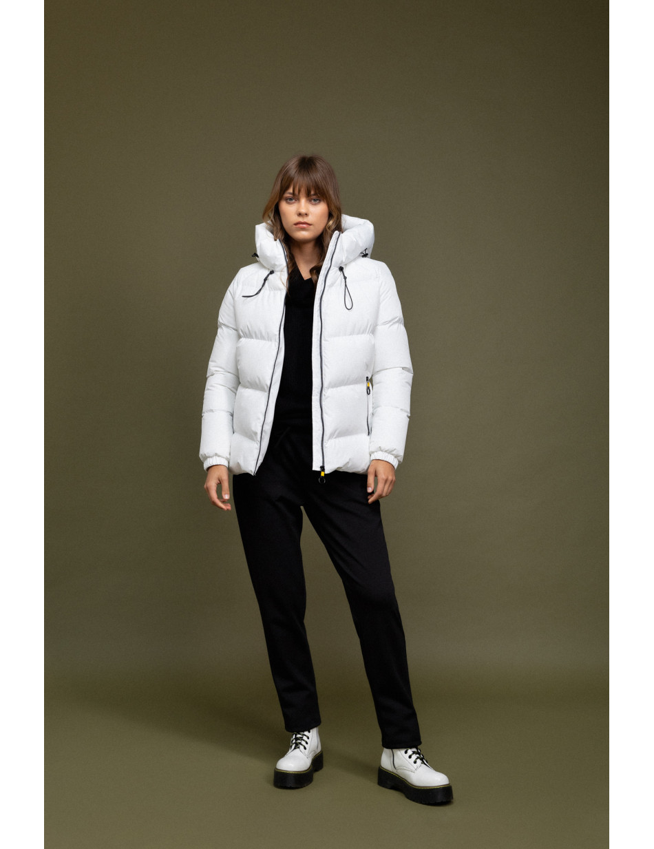 Biston fashion γυναικείο κοντό μπουφάν με ενσωματωμένη κουκούλα
