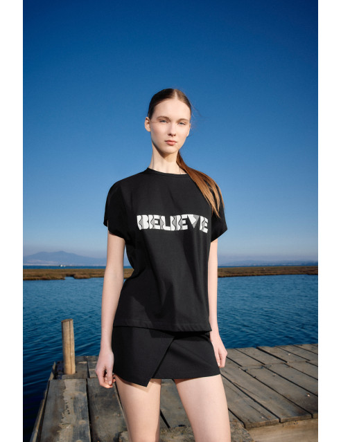 B' Γυναικείο μπλουζάκι με τύπωμα ''BELIEVE''